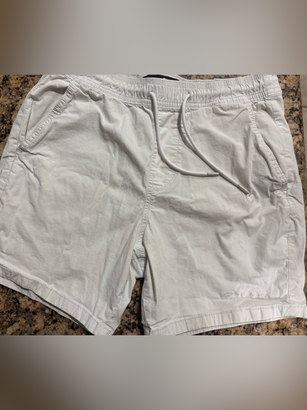 Hollister White Jogger Shorts 7” with Elastic Waist men’s small